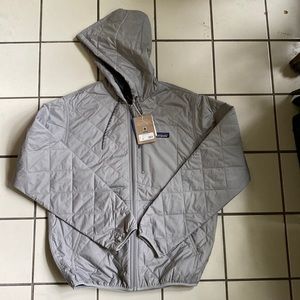 - Patagonia diamond quilted bomber hoody